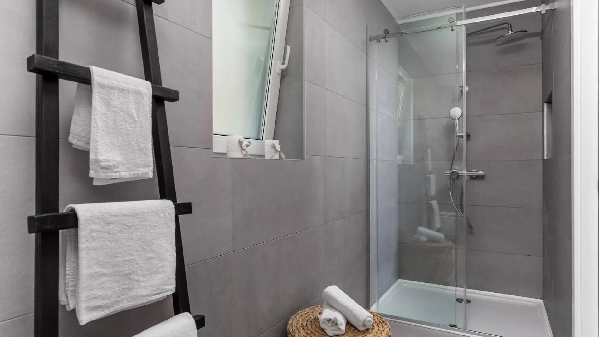 Luxury Villa Amataa - 38M2 Pool, Jacuzzi, Sauna Moscenicka Draga 0*,  Croatia